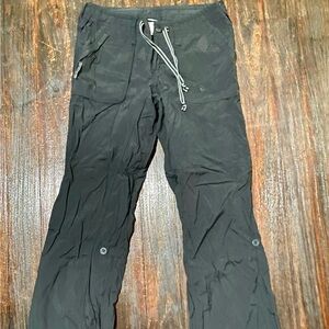The North Face Women’s Dark Cargo Pants